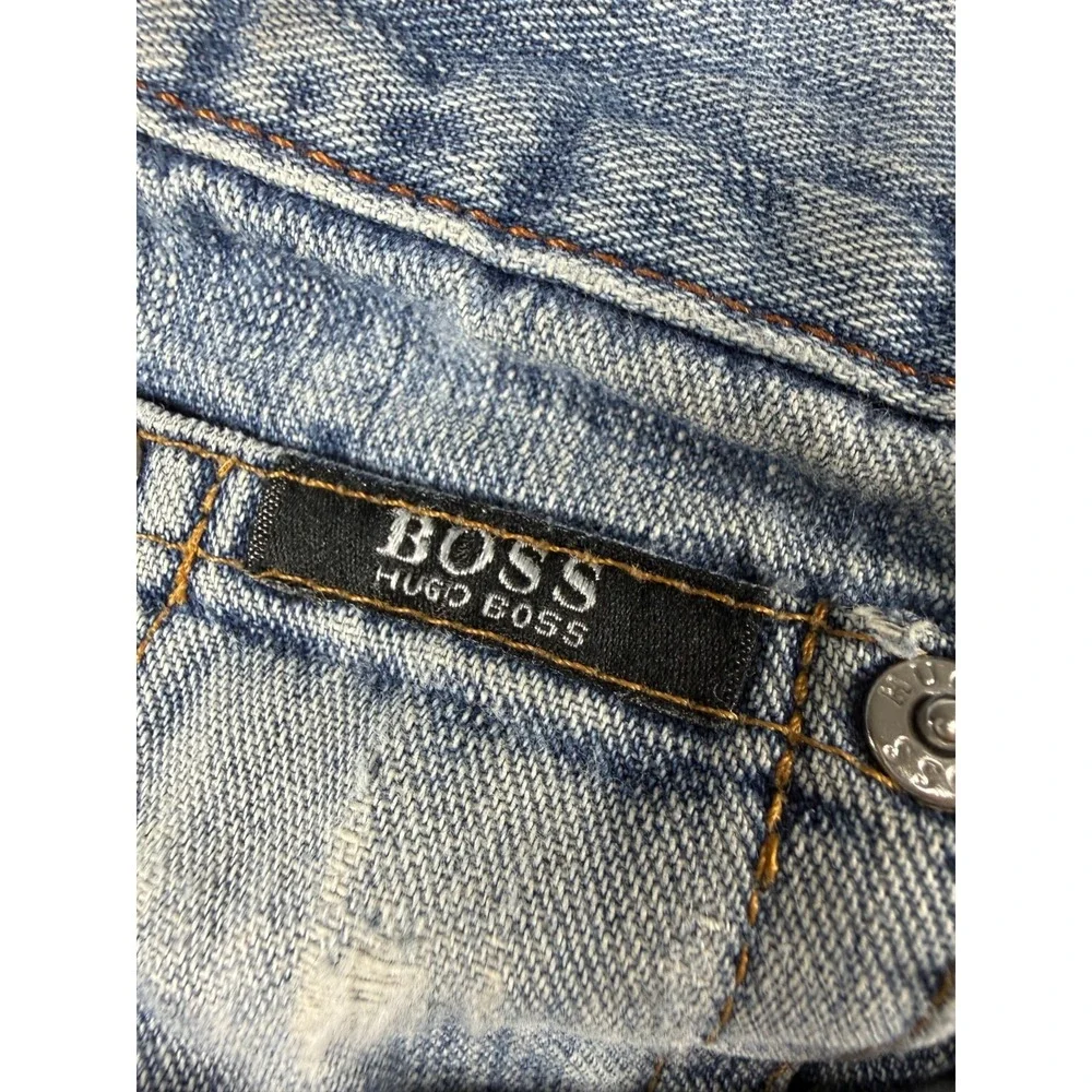 Vintage HUGO BOSS Fifties Straight Leg Denim Jeans Mens size 34x30 Button Fly